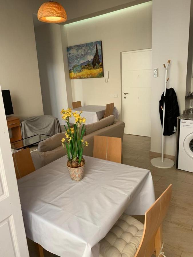 Apartamentos Valverde Cadiz 1 - A Exterior photo